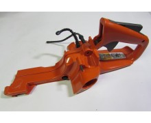 Бензобак Husqvarna 135/136/435 в сборе Бензобак Husqvarna 135/136/435 в сборе