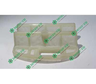 Фильтр воздушный для бензопилы Oleo-Mac 936-937