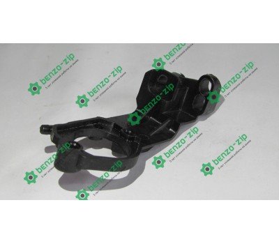 Держатель/Переходник между карбюратором и патрубком  для БП Husqvarna 340/345/350 "WINZOR"