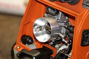 Чем промыть фильтр бензопилы